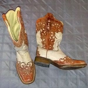 Coral vintage cowgirl boots
